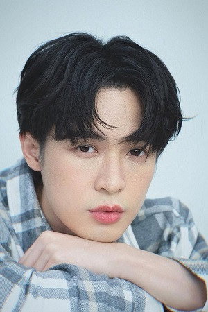 Patchanon Ounsa-ard photo