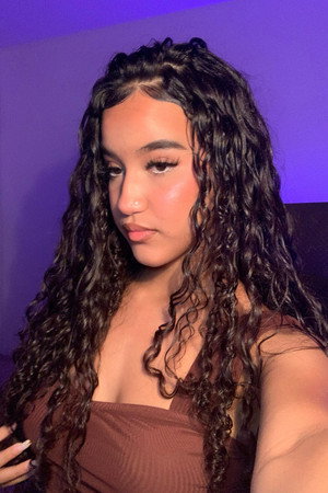 Photo of Isadora Santos from the Latest Netflix gallery