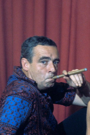 Photo of Max Pécas from the Latest Netflix gallery