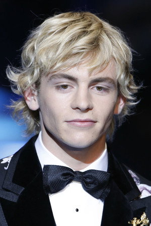 Ross Lynch photo