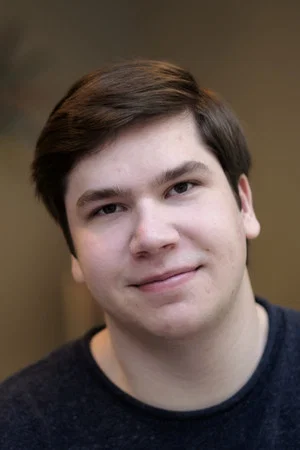 Photo of Andrew Wantula from the Latest Netflix gallery