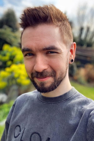 Photo of Seán McLoughlin from the Latest Netflix gallery