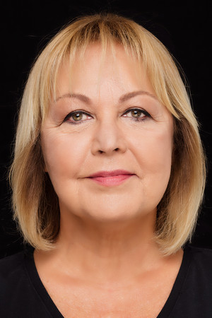 Alev Oraloğlu photo