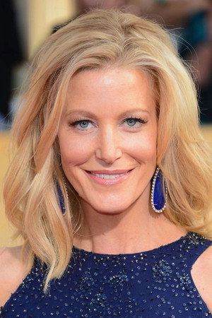 Anna Gunn photo