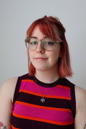 Photo of Meg Phoenix from the Latest Netflix gallery