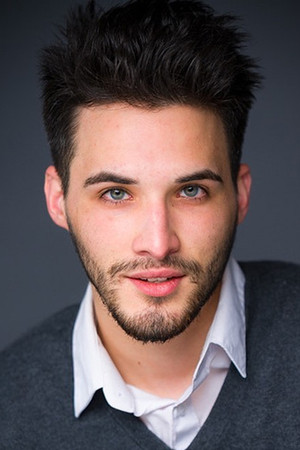 Photo of Carey Wells from the Latest Netflix gallery