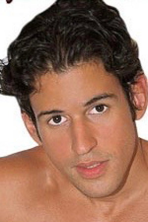 Photo of Rodrigo Muller from the Latest Netflix gallery