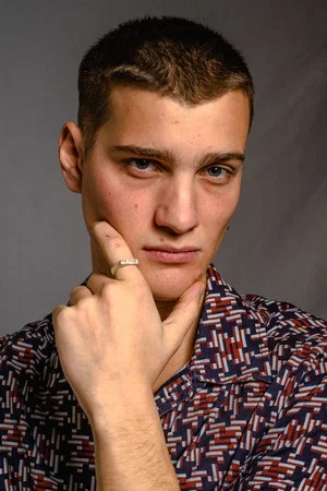 Photo of Milton Riche from the Latest Netflix gallery