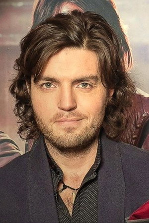 Tom Burke photo