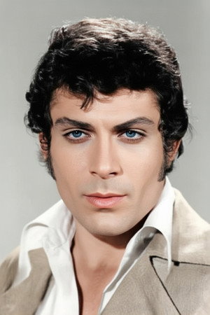 Photo of Altan Bozkurt from the Latest Netflix gallery