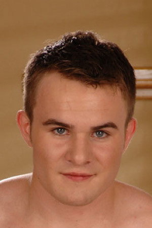 Photo of Ryan Middleton from the Latest Netflix gallery