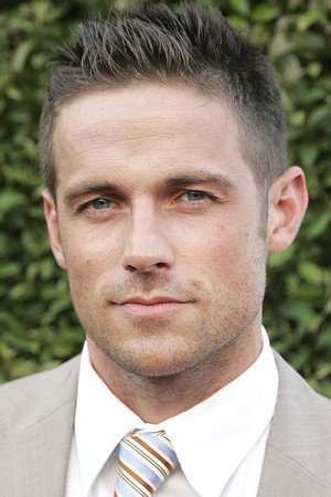 Dylan Bruce photo