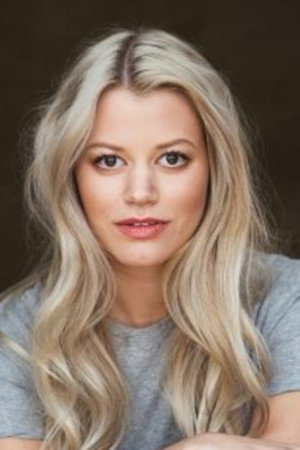 Photo of Anne-Sophie Lamontagne from the Latest Netflix gallery