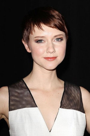 Valorie Curry photo