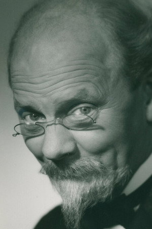 Photo of John Botvid from the Latest Netflix gallery