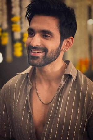 Photo of Arjit Taneja from the Latest Netflix gallery