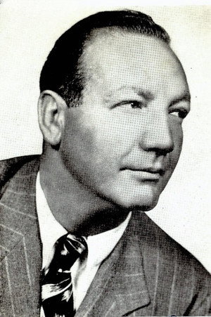 Photo of Maxie Rosenbloom from the Latest Netflix gallery