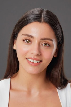 Sıla Türkoğlu photo