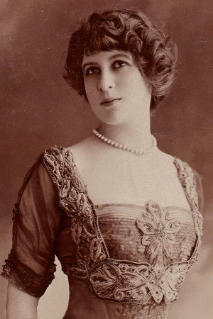Photo of Jeanne Desclos from the Latest Netflix gallery