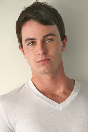Ryan Kelley photo