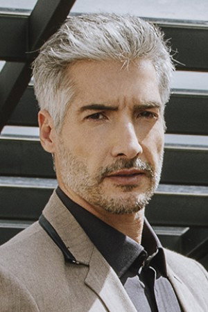 Photo of Paulo Leroy from the Latest Netflix gallery
