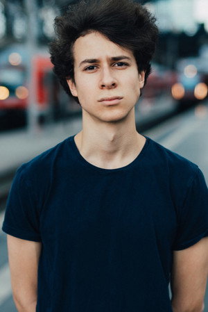 Photo of Jascha Baum from the Latest Netflix gallery