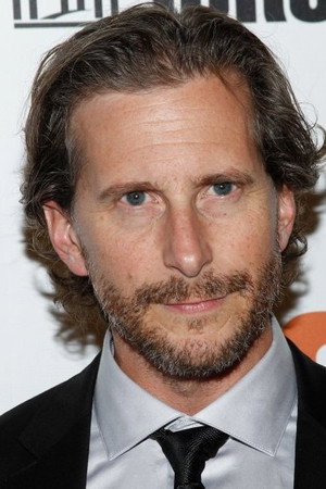 Photo of Aaron Ryder from the Latest Netflix gallery