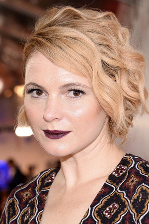 Amy Seimetz photo