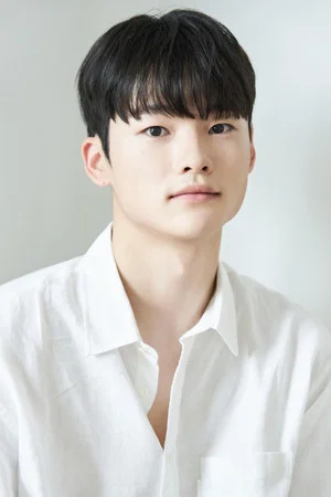 Photo of Hong Dong-geon from the Latest Netflix gallery