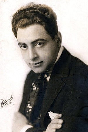 Photo of Eddie Conrad from the Latest Netflix gallery