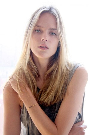Photo of Shannan Click from the Latest Netflix gallery
