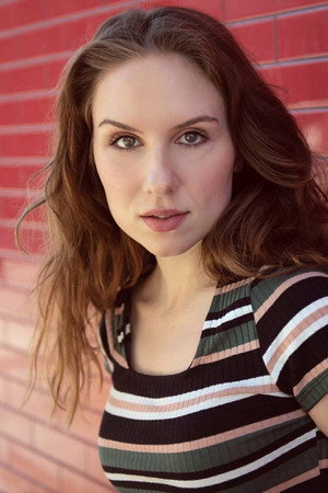 Miri Ann Beuschel photo