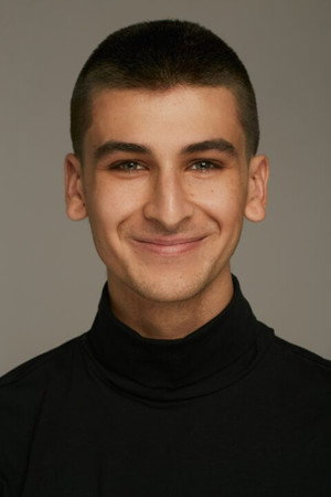 Photo of Javier Córdoba from the Latest Netflix gallery