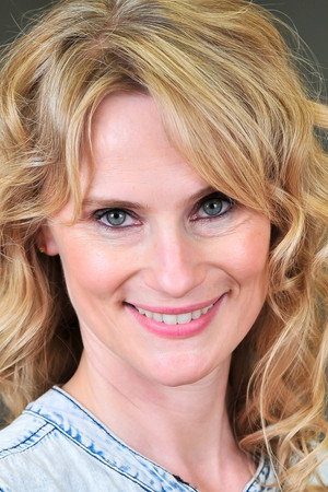 Photo of Mary Riitano from the Latest Netflix gallery