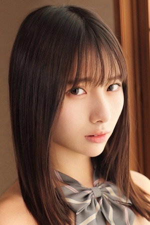 Photo of Hinako Matsui from the Latest Netflix gallery