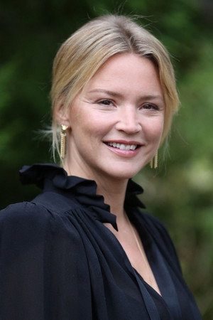 Virginie Efira photo