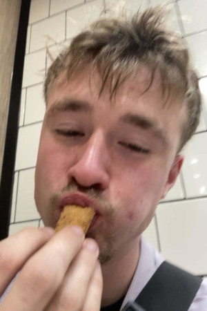 Photo of Thomas Dylan Gracey from the Latest Netflix gallery