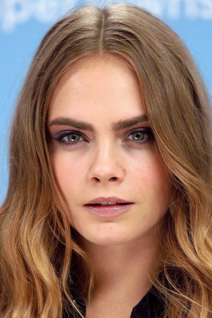 Cara Delevingne photo