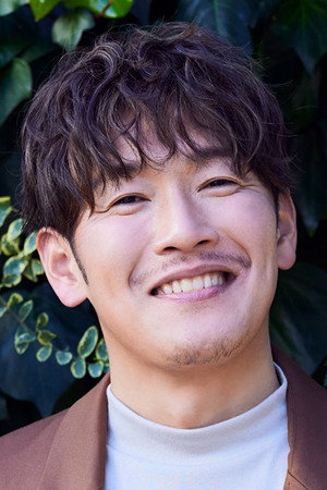 Photo of Kazuhiro Nakaya from the Latest Netflix gallery