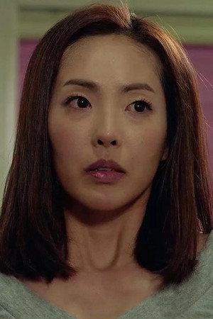 Photo of 수지 from the Latest Netflix gallery