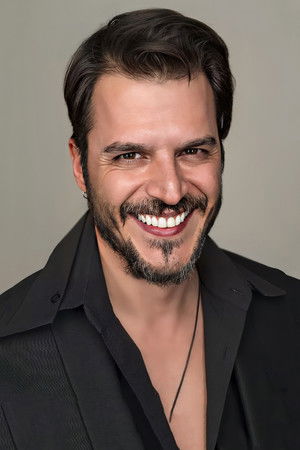 Mehmet Günsür photo