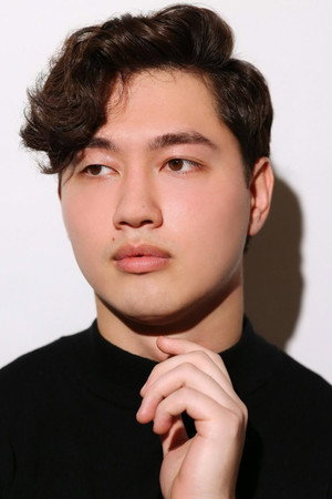 Photo of Eddy Maday from the Latest Netflix gallery