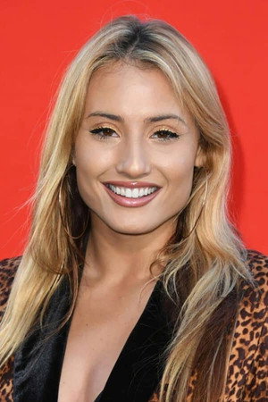 Photo of Montana Tucker from the Latest Netflix gallery