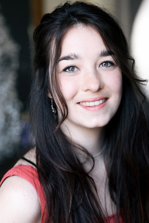Photo of Edith Saulnier from the Latest Netflix gallery