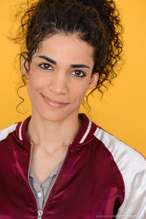 Photo of Lauren Neal from the Latest Netflix gallery