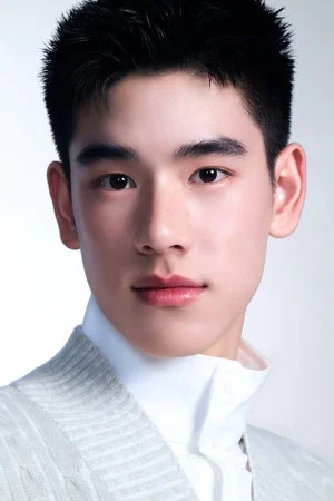 Photo of Aeiyapol Lekpittaya from the Latest Netflix gallery
