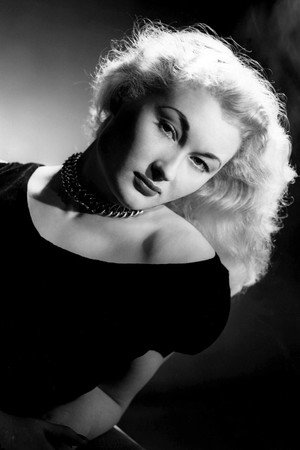 Photo of Christine Norden from the Latest Netflix gallery