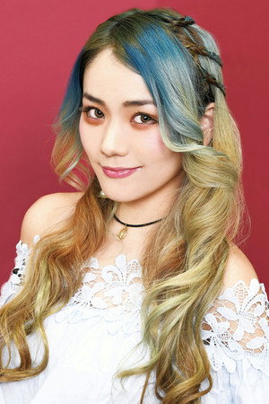 Photo of Daria Midou from the Latest Netflix gallery