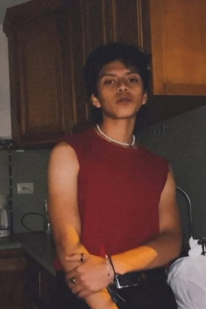 Photo of Mateo Cárdenas from the Latest Netflix gallery