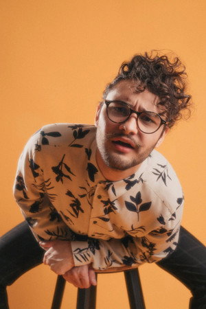 Photo of Elliott de Neve from the Latest Netflix gallery